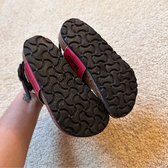 Birkenstock Disney Mickey Mouse Sandals - Picture 7 of 9